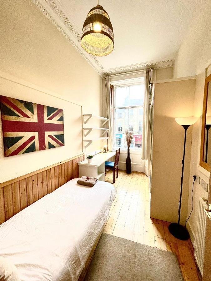 Central Edinburgh - Large Groups Apartment Bagian luar foto