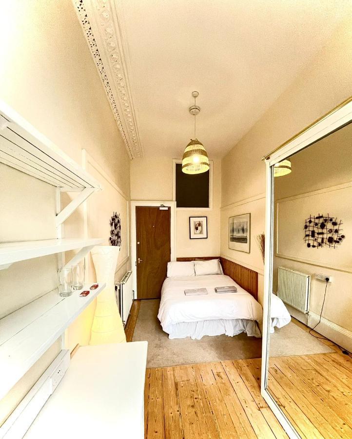 Central Edinburgh - Large Groups Apartment Bagian luar foto