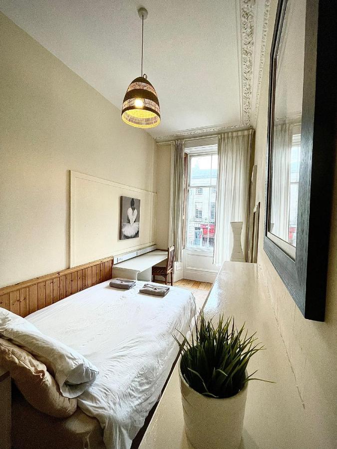 Central Edinburgh - Large Groups Apartment Bagian luar foto