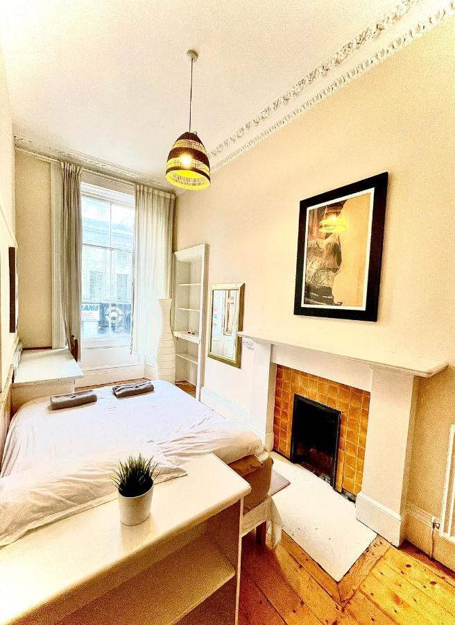 Central Edinburgh - Large Groups Apartment Bagian luar foto
