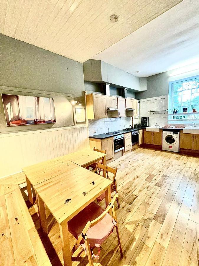 Central Edinburgh - Large Groups Apartment Bagian luar foto